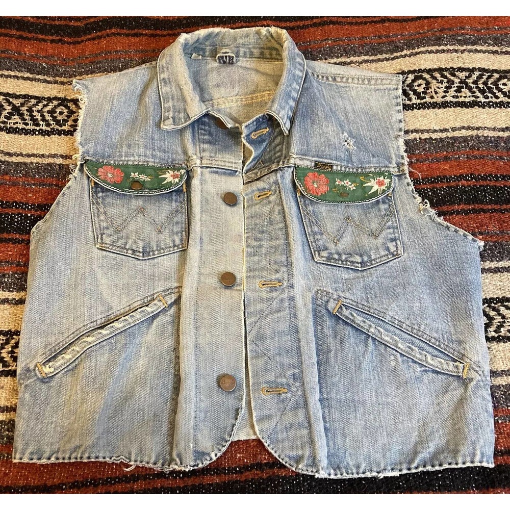 Womens Vintage Wrangler Cropped Denim Vest, Embellished Pockets, Sz S/M